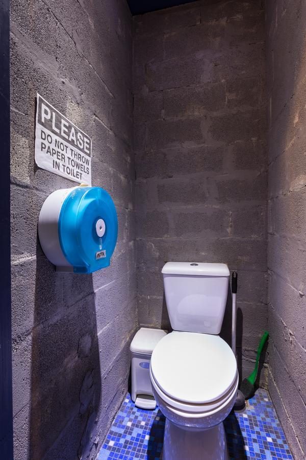 Wire Hostel Patong Zewnętrze zdjęcie